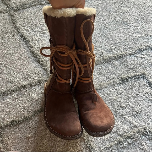 UGG Catalina Brown tall suede Leather Sheepskin Boots Shoes lace up 5 - Picture 11 of 12